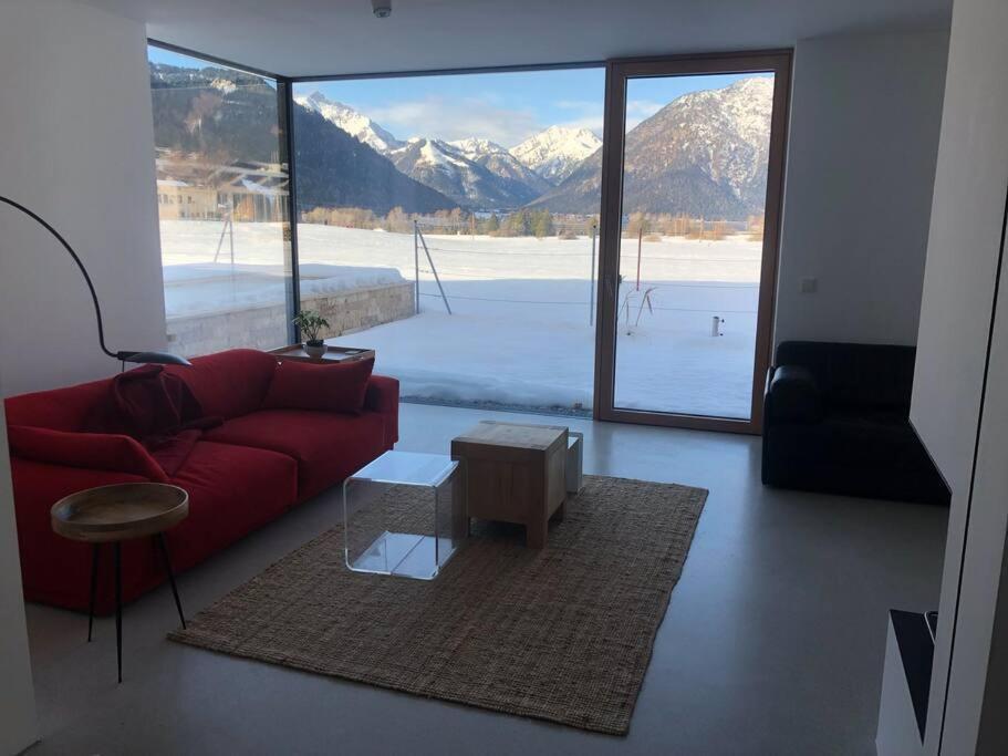 Urban Mountain Chalet With Lake View Maurach  Exterior photo