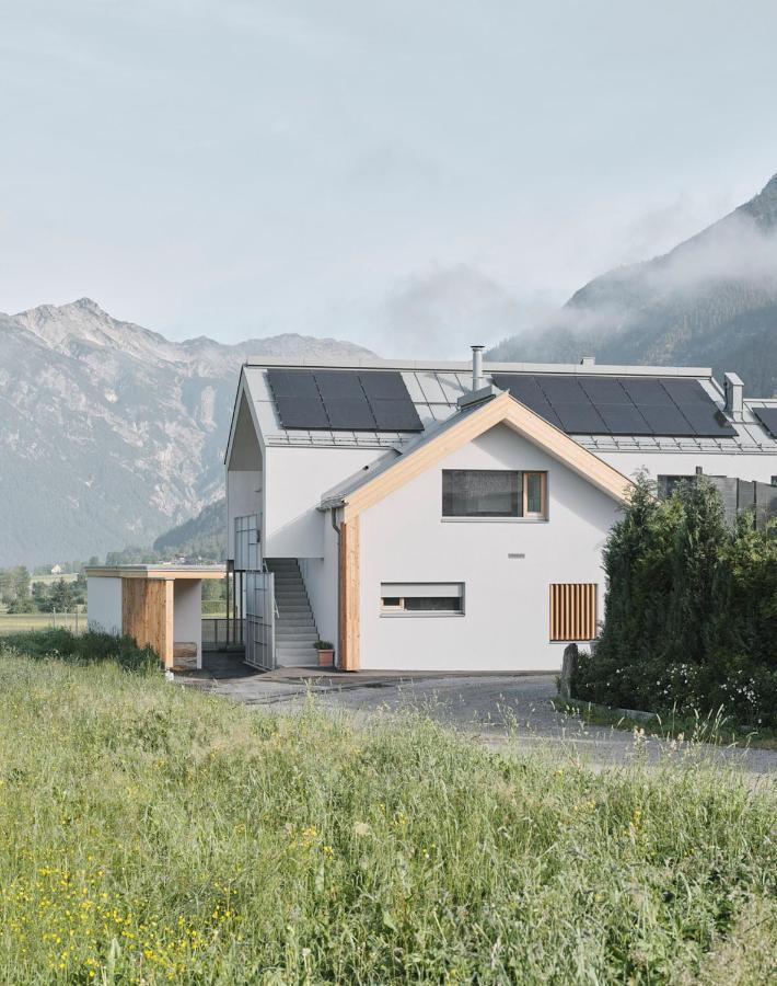 Urban Mountain Chalet With Lake View Maurach  Exterior photo